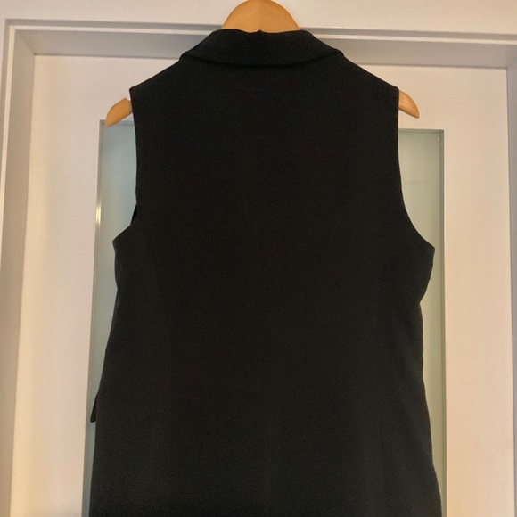 Zara. Pretty black sleeveless waistcoat with fluted hem - Picture 8 of 8